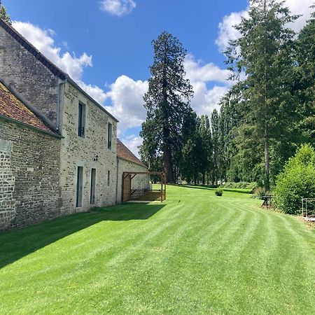 La Demeure De Paule Neuvy-au-Houlme Exterior foto