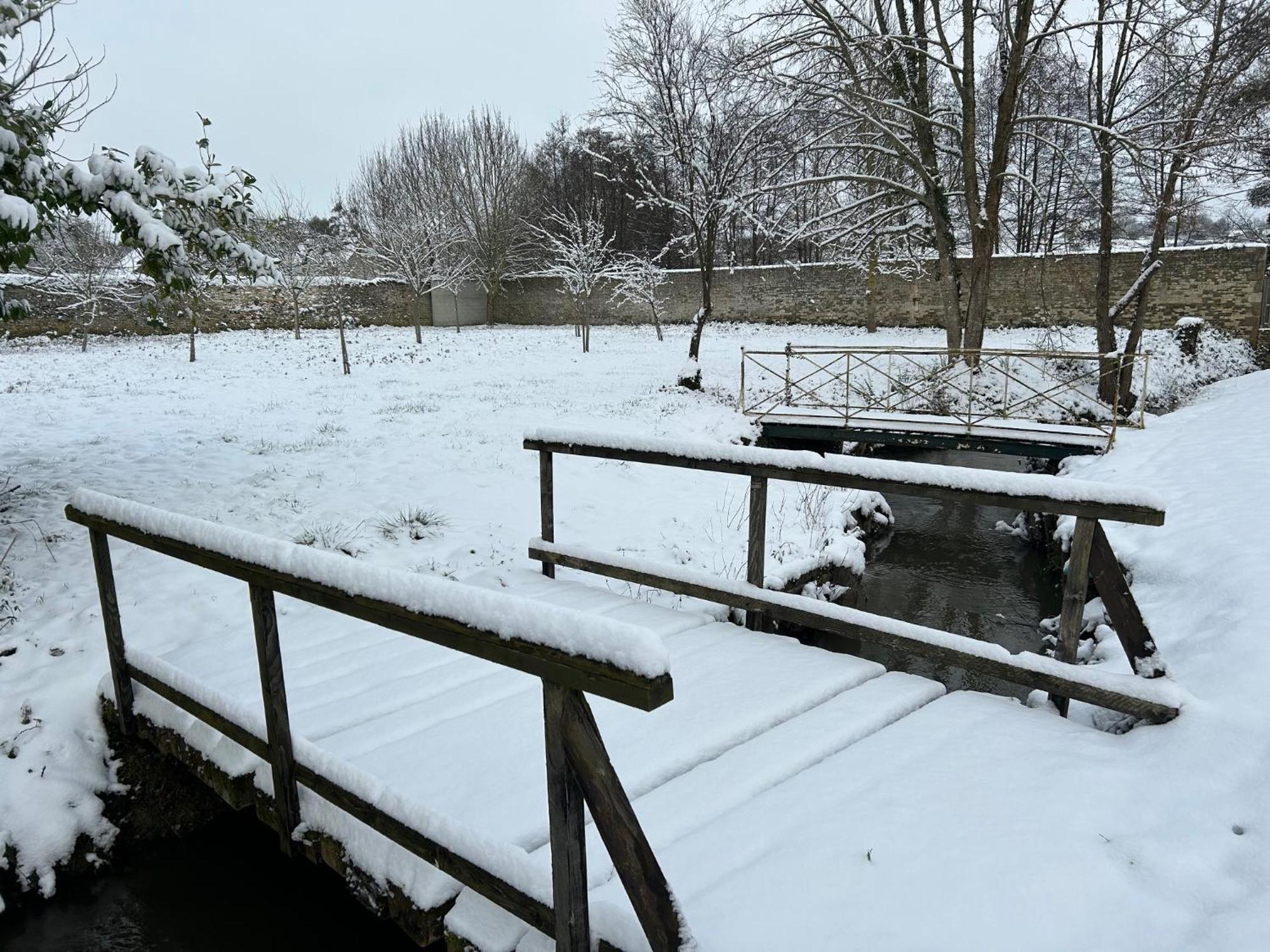 La Demeure De Paule Neuvy-au-Houlme Exterior foto