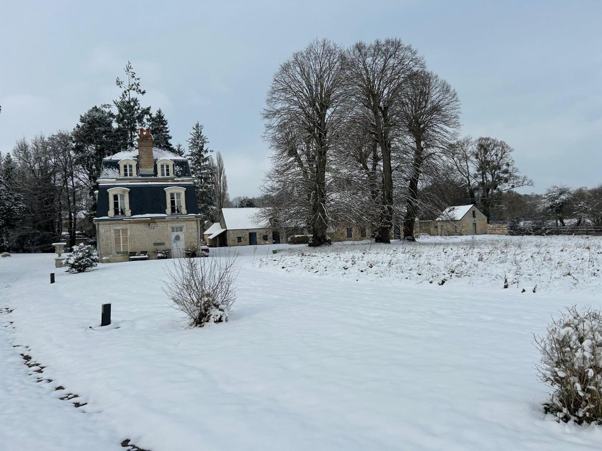 La Demeure De Paule Neuvy-au-Houlme Exterior foto